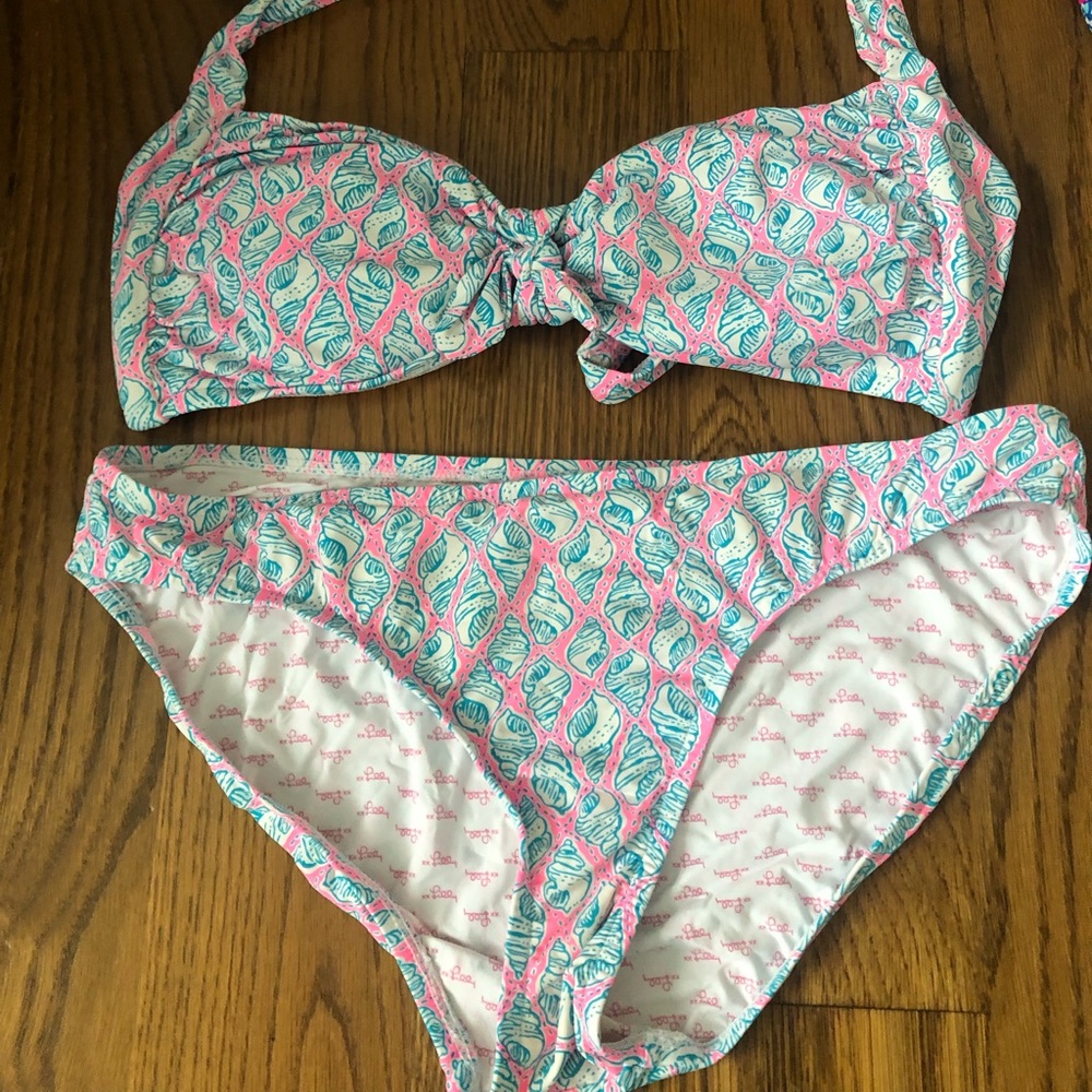 EUC Lilly pulitzer a little tipsy swimsuit - L/XL